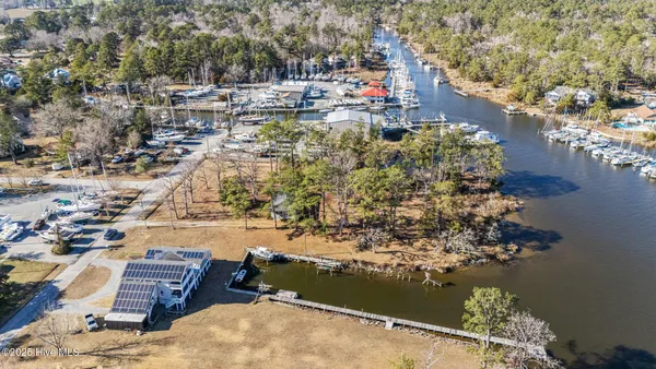$225,000 | 1228 Neuse Drive, Oriental, NC 28571