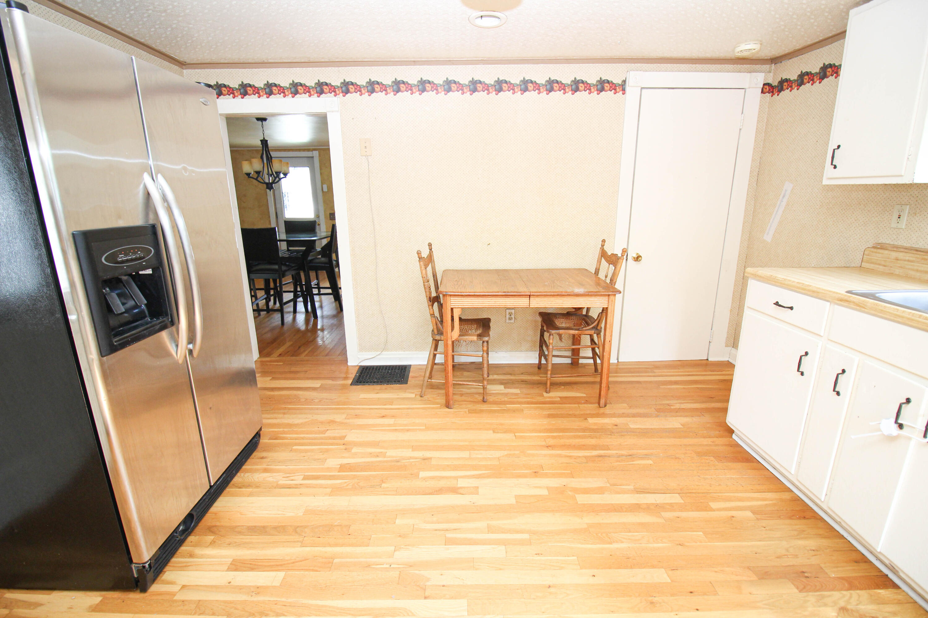 506 Elm Street Three Rivers, MI 49093 - Photo 8 of 20 Elm-11