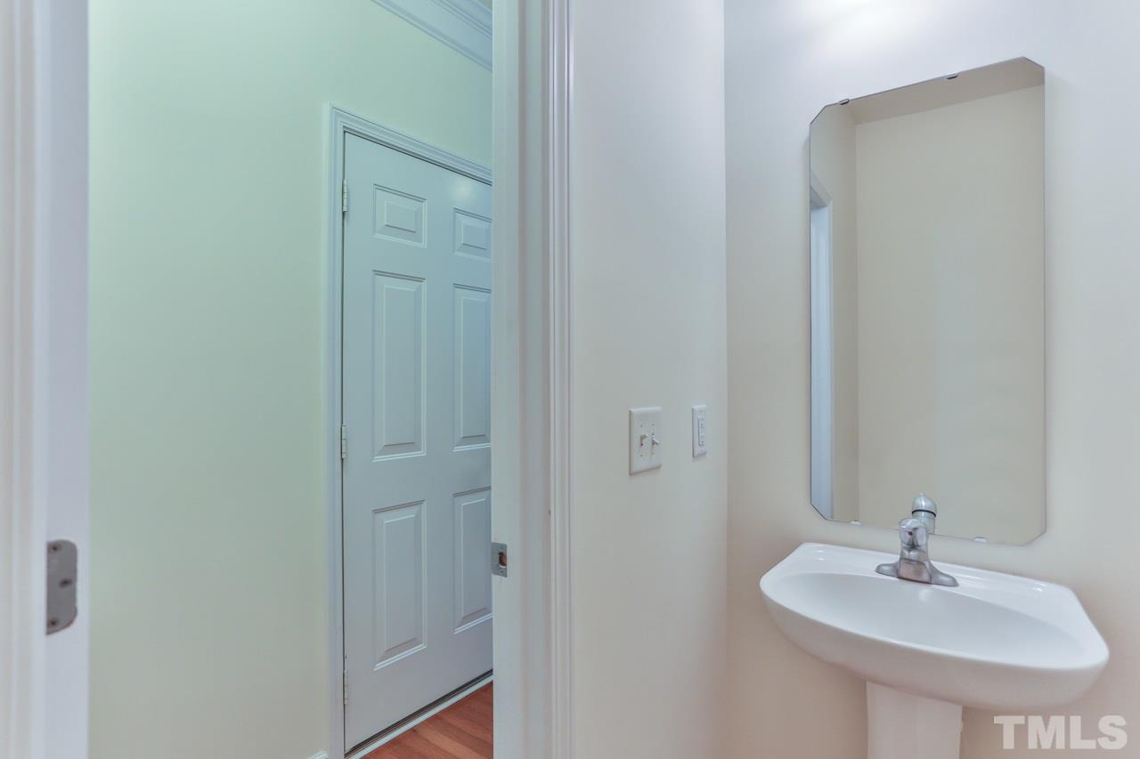 3940 Landover Lane Raleigh, NC 27616 - Photo 13 of 27 Gallery Image 13