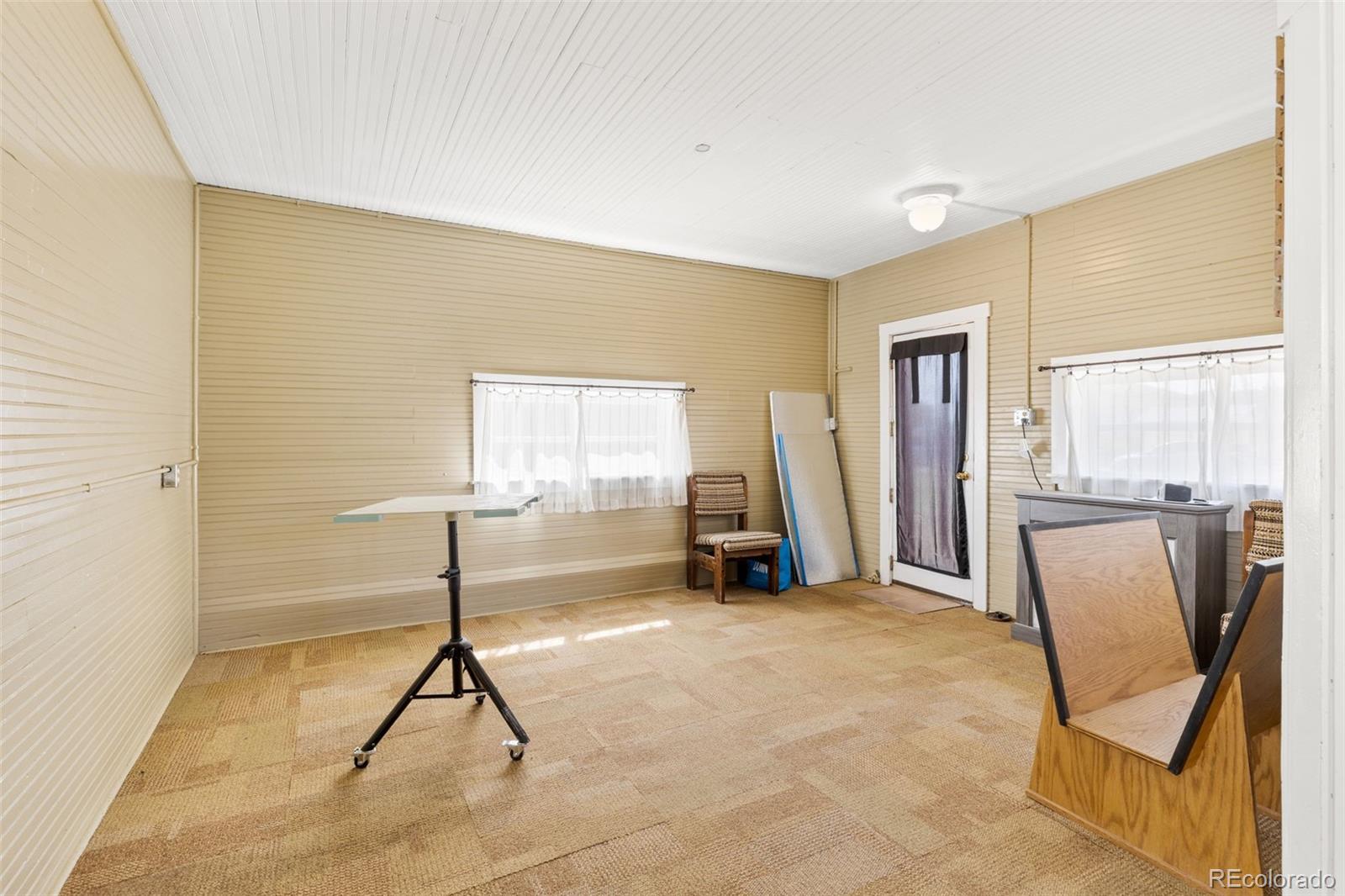 154 Mariposa Street Hartsel, CO 80449 - Photo 40 of 48 a view of a room with gym equipment