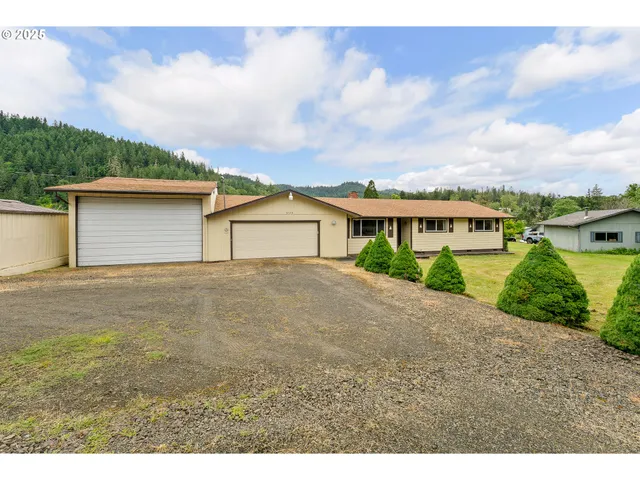 $550,000 | 1223 Sable Drive, Roseburg, OR 97470