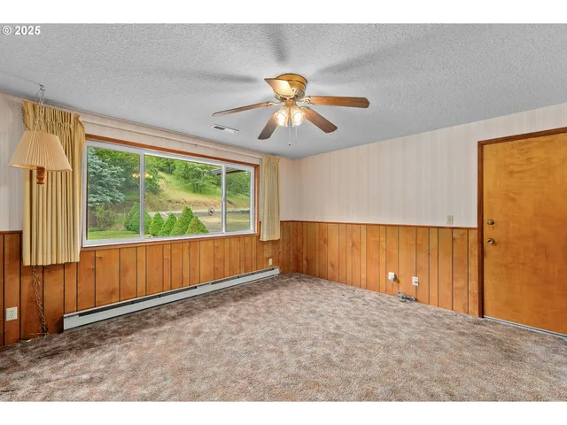 $550,000 | 1223 Sable Drive, Roseburg, OR 97470