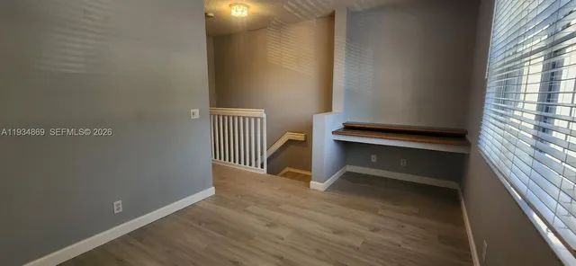 $2,400 | 211 Mallory Court, Unit 211, Weston, FL 33326