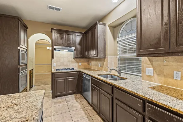 $3,000 | 1420 Creosote Drive, Fort Worth, TX 76177