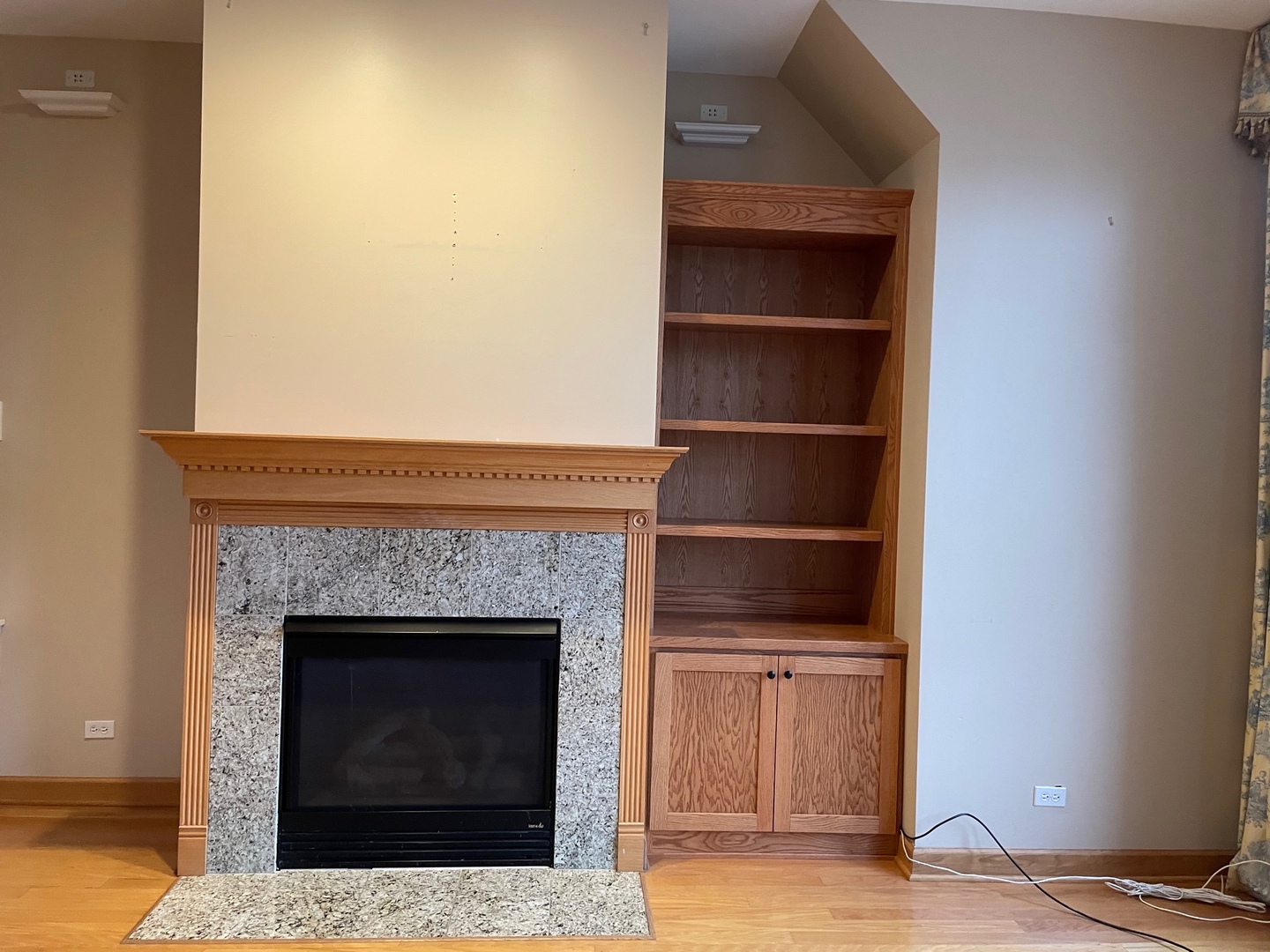 189 South Grove Avenue Elgin, IL 60120 - Photo 9 of 15