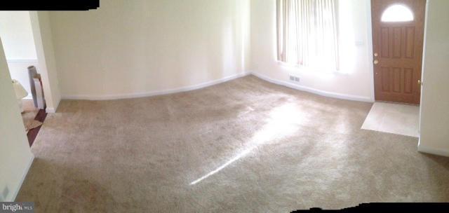 832 Arncliffe Road Baltimore, MD 21221 - Photo 11 of 15 Living Room