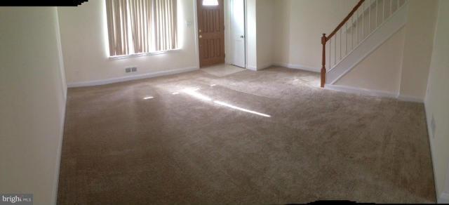 832 Arncliffe Road Baltimore, MD 21221 - Photo 12 of 15 Living Room