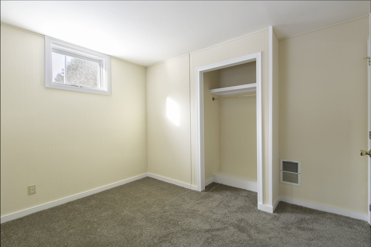 1317 Springhill Road Londonderry, VT 05155 - Photo 14 of 15 Gallery Image 14