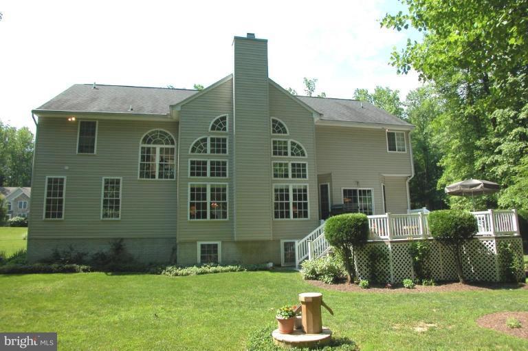 10 Durkee Farm Road Reisterstown, MD 21136 - Photo 4 of 26 Exterior (Rear)