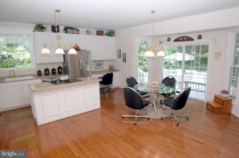 10 Durkee Farm Road Reisterstown, MD 21136 - Photo 6 of 26 Kitchen