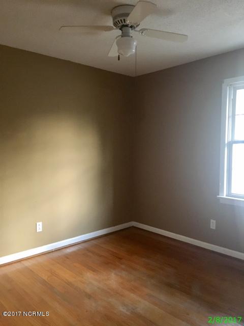 507 Brynn Marr Road Jacksonville, NC 28546 - Photo 9 of 23 feb8 br4