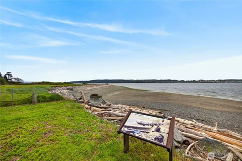 $745,000 | 1031 Cove View Circle, Oak Harbor, WA 98277