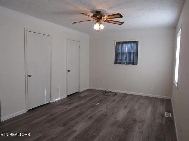 $270,000 | 129 Farris Circle, La Follette, TN 37766