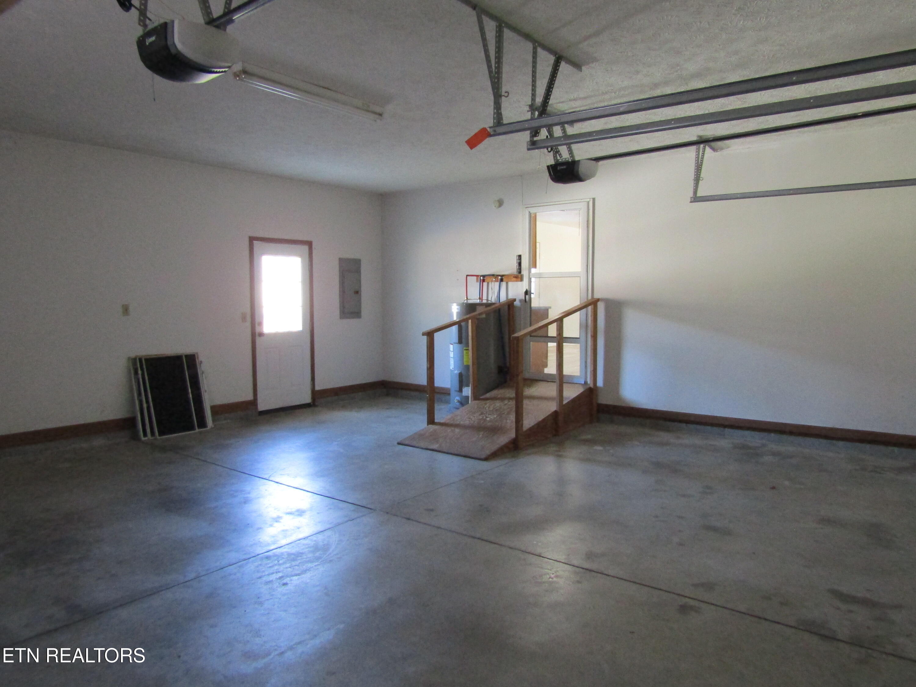 129 Farris Circle La Follette, TN 37766 - Photo 25 of 25 IMG_2805