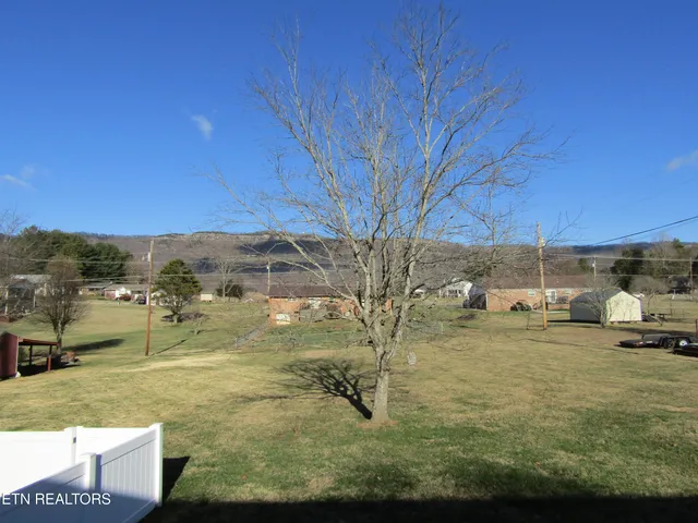 $270,000 | 129 Farris Circle, La Follette, TN 37766