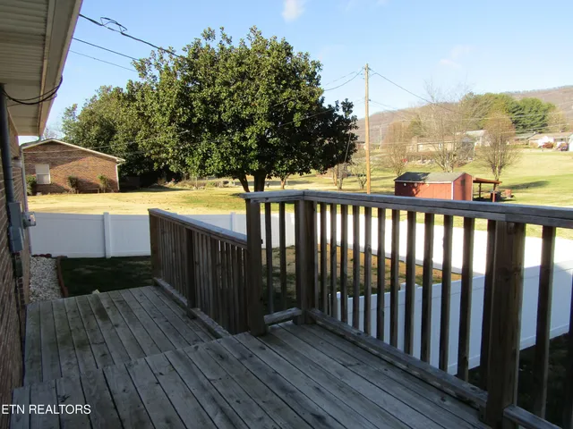 $270,000 | 129 Farris Circle, La Follette, TN 37766