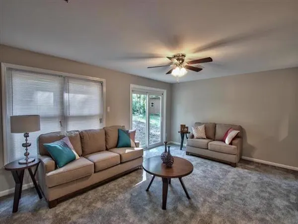 $2,350 | 2107 High Road, Tallahassee, FL 32303