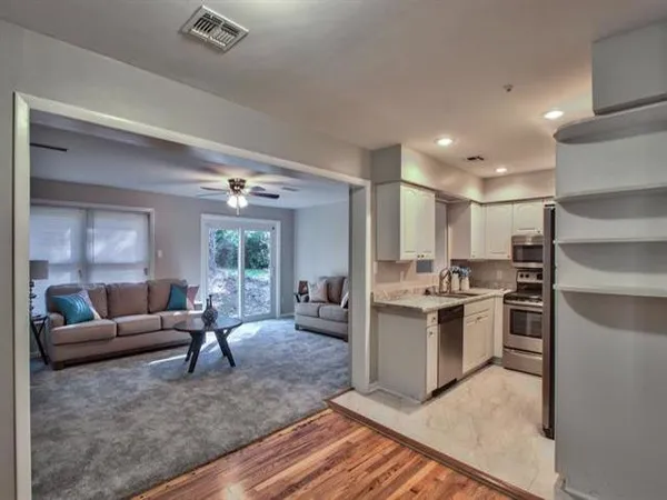 $2,350 | 2107 High Road, Tallahassee, FL 32303