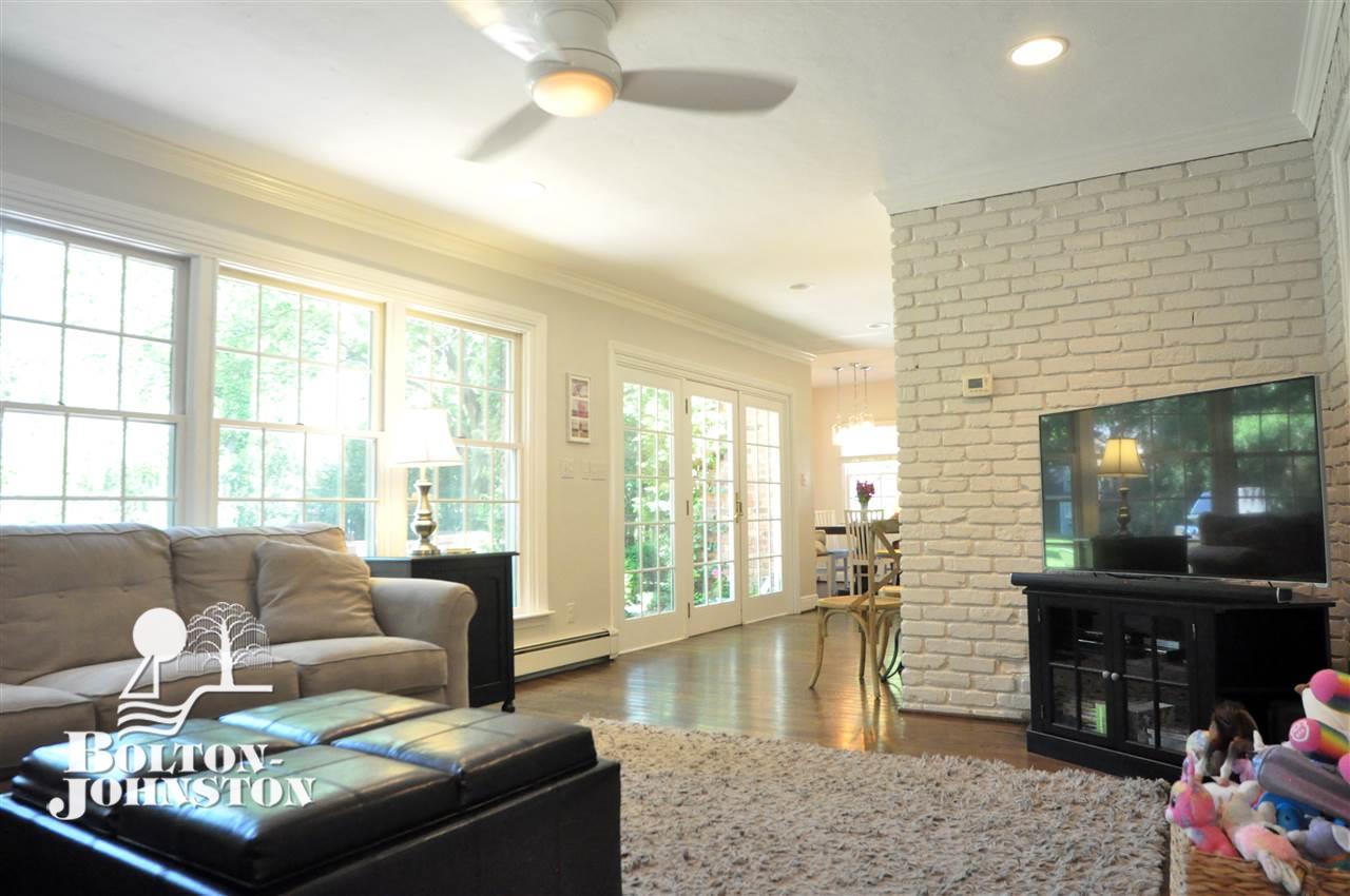 226 Moran Road Grosse Pointe Farms, MI 48236 - Photo 15 of 72
