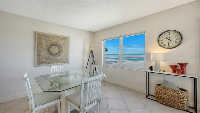 $1,200,000 | 800 Benjamin Franklin Drive, Unit 308, Sarasota, FL 34236