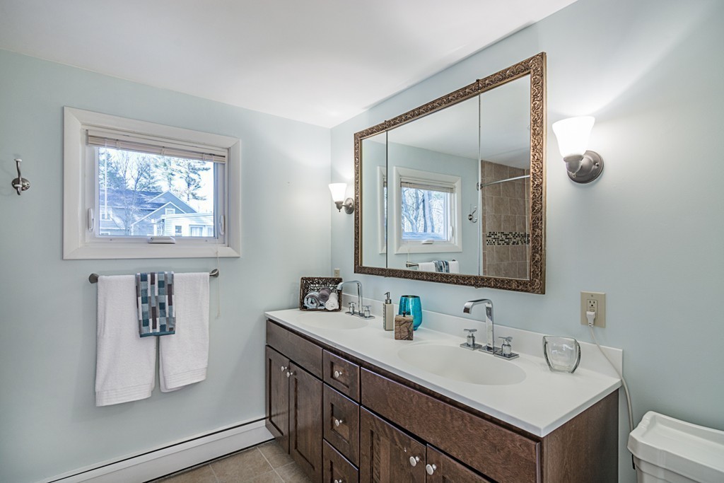 42 Lindor Road North Reading, MA 01864 - Photo 18 of 27 Gallery Image 18