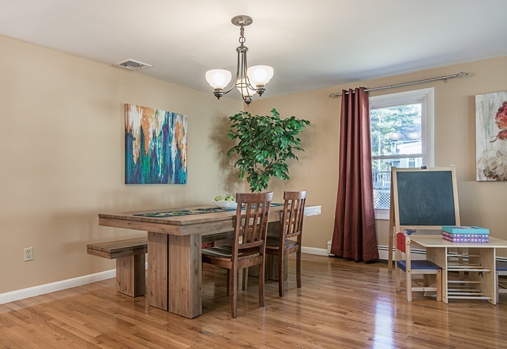 42 Lindor Road North Reading, MA 01864 - Photo 8 of 27 Gallery Image 8