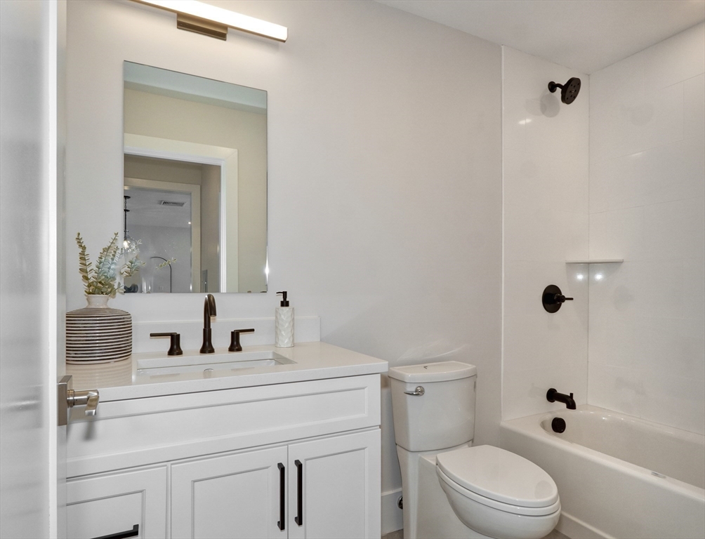 62 Foundry Street, Unit 309 Wakefield, MA 01880 - Photo 8 of 25