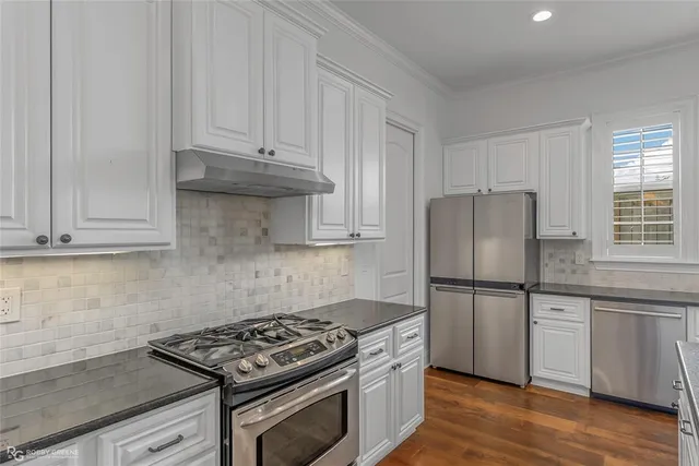 $529,999 | 1940 Shaded Willow Lane, Shreveport, LA 71106