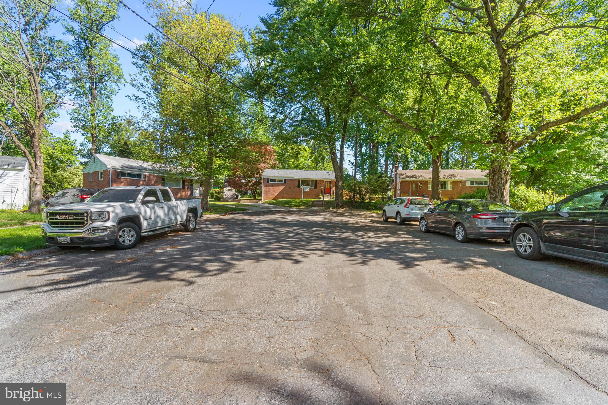 2905 Fenimore Road Silver Spring, MD 20902 - Photo 5 of 34 Gallery Image 5