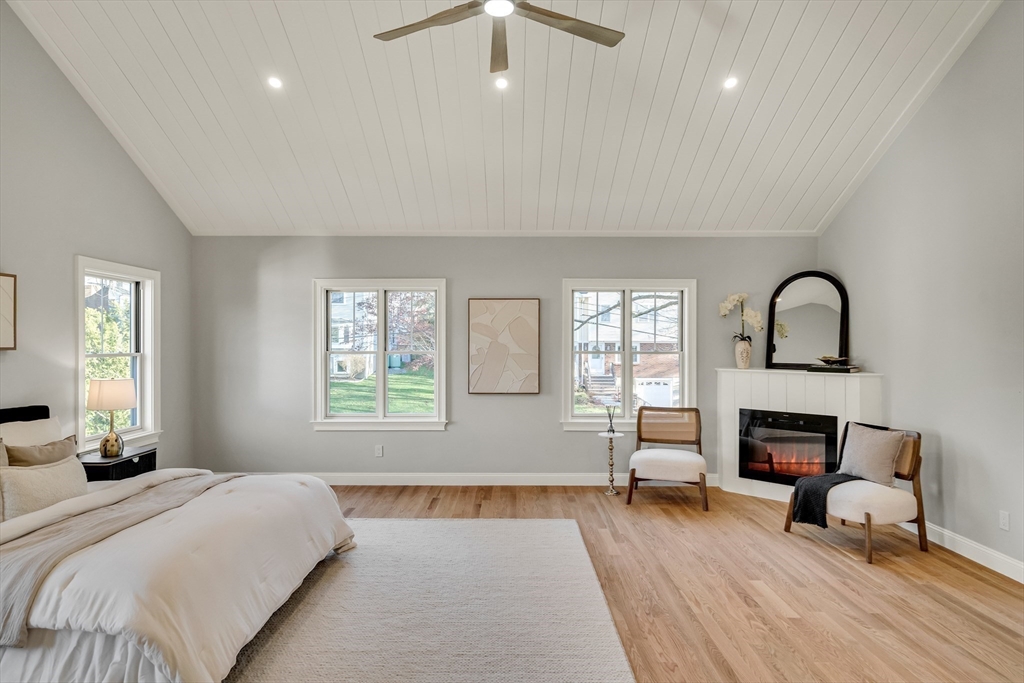 24 Deering Avenue Lexington, MA 02421 - Photo 20 of 42