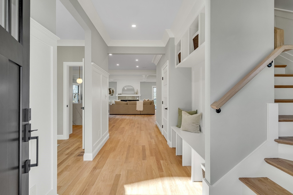 24 Deering Avenue Lexington, MA 02421 - Photo 3 of 42