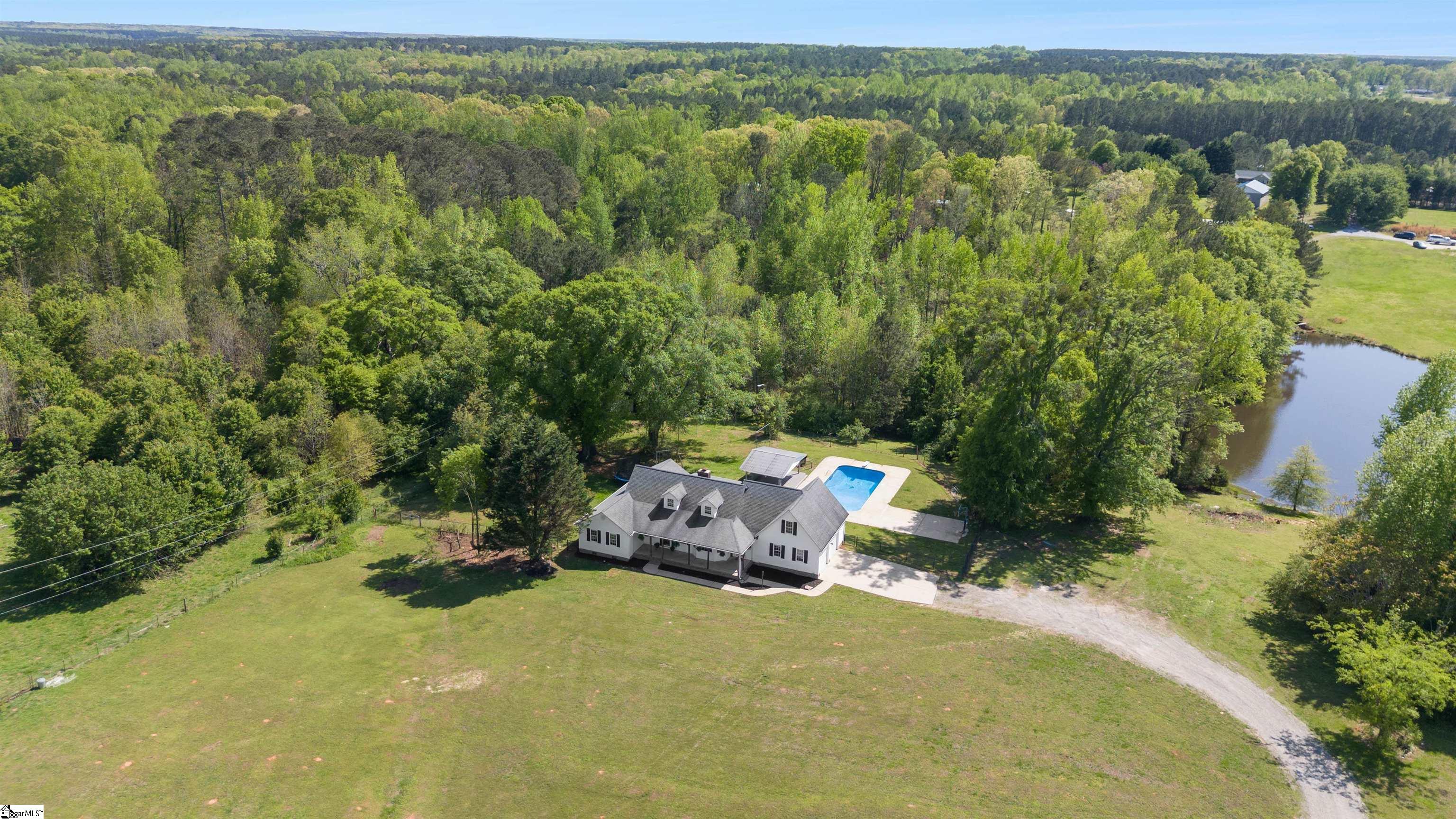 1110 Pine Top Road Belton, SC 29627 - Photo 37 of 41