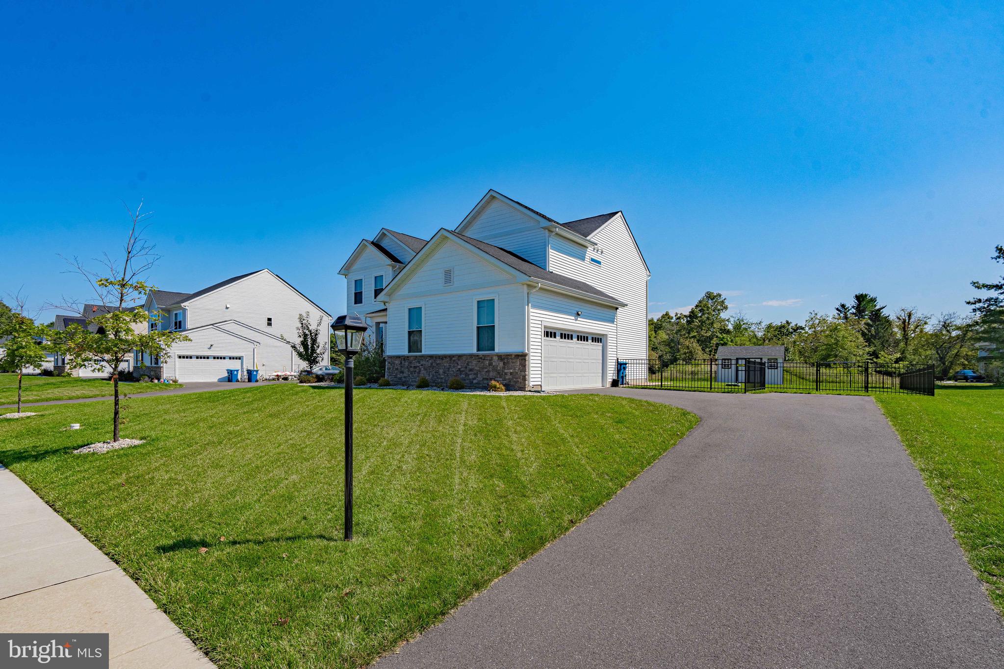 1069 Mariwill Drive Quakertown, PA 18951 - Photo 5 of 84 Gallery Image 5