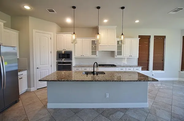 $3,795 | 2313 Lamberth Court, Heath, TX 75126
