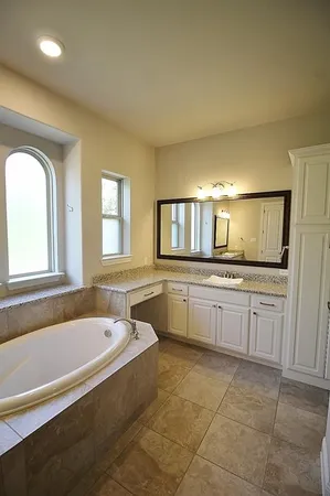 $3,795 | 2313 Lamberth Court, Heath, TX 75126