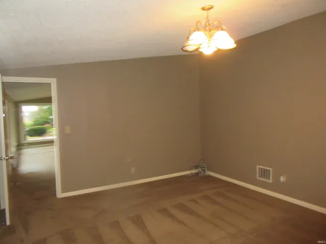 $595,000 | 804 Southeast 11th Street, Washington, IN 47501