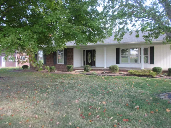 $565,000 | 804 Southeast 11th Street, Washington, IN 47501
