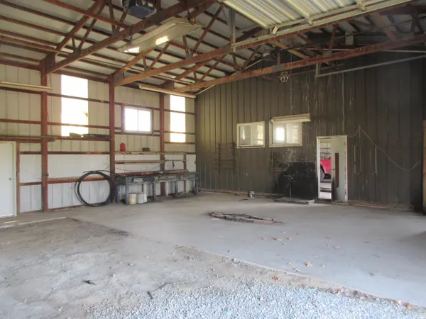 $565,000 | 804 Southeast 11th Street, Washington, IN 47501