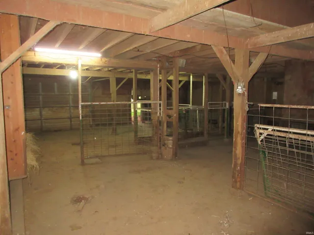 $595,000 | 804 Southeast 11th Street, Washington, IN 47501