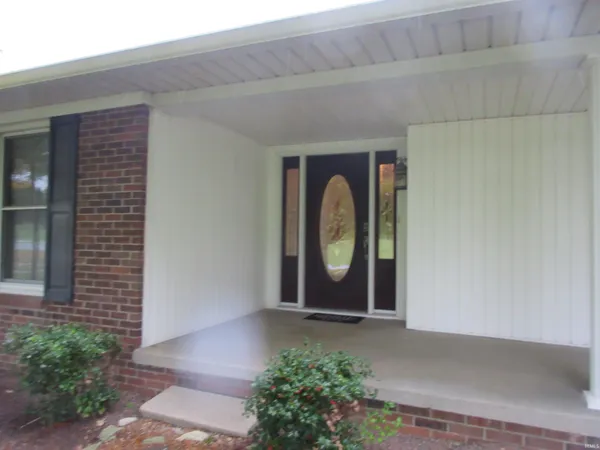 $565,000 | 804 Southeast 11th Street, Washington, IN 47501