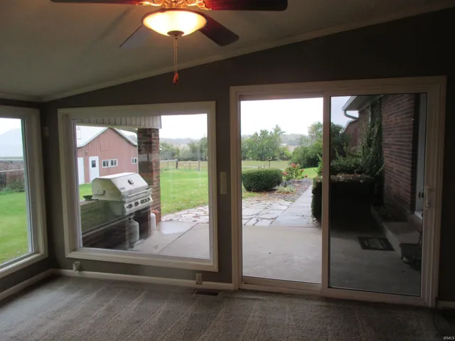 $595,000 | 804 Southeast 11th Street, Washington, IN 47501