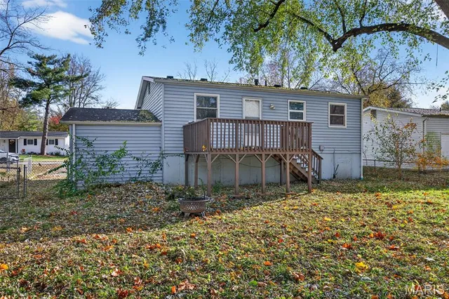 $235,000 | 7 Marveline Drive, St. Charles, MO 63304