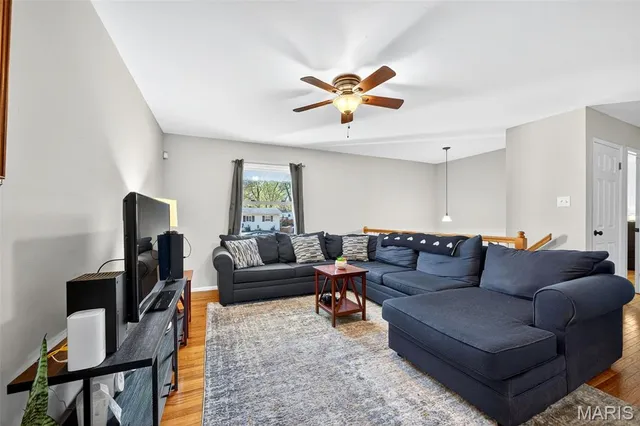 $235,000 | 7 Marveline Drive, St. Charles, MO 63304