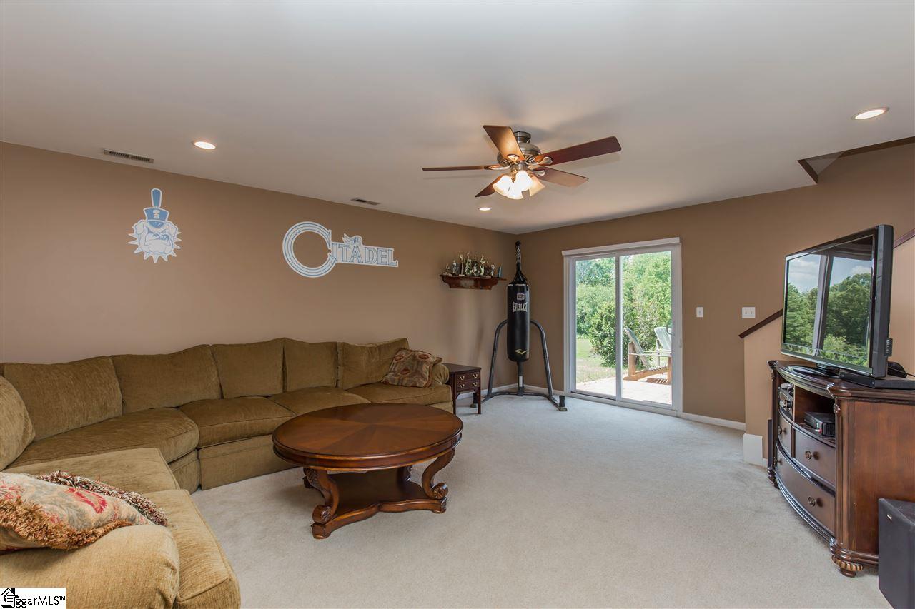 246 East Autumn Ridge Road Moore, SC 29369 - Photo 24 of 31 Gallery Image 24