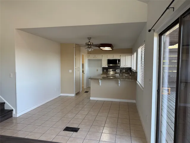 $1,995 | 3205 Mac Arthur Avenue, Unit B, Lago Vista, TX 78645