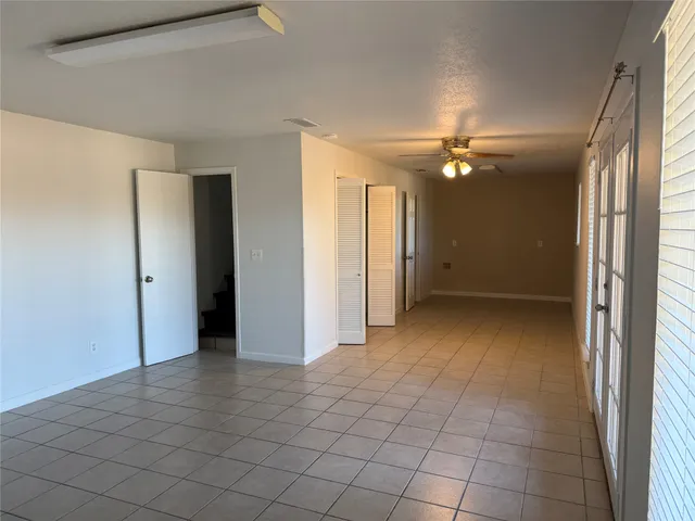 $1,995 | 3205 Mac Arthur Avenue, Unit B, Lago Vista, TX 78645