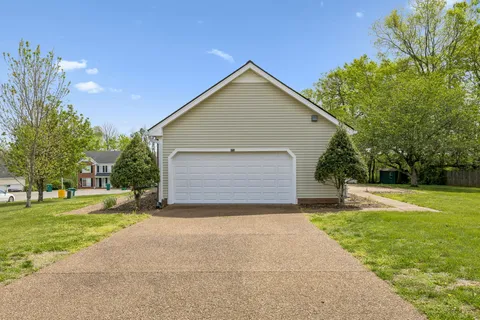 $415,000 | 1801 Tanner Court, Spring Hill, TN 37174