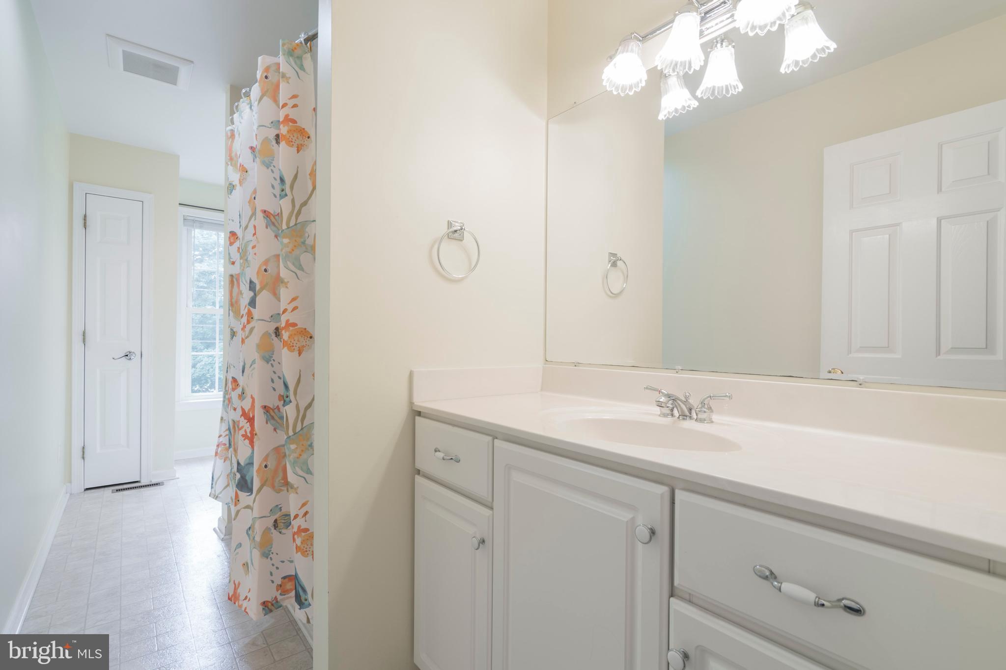 1615 Manley Road West Chester, PA 19380 - Photo 24 of 43 Hall Bath