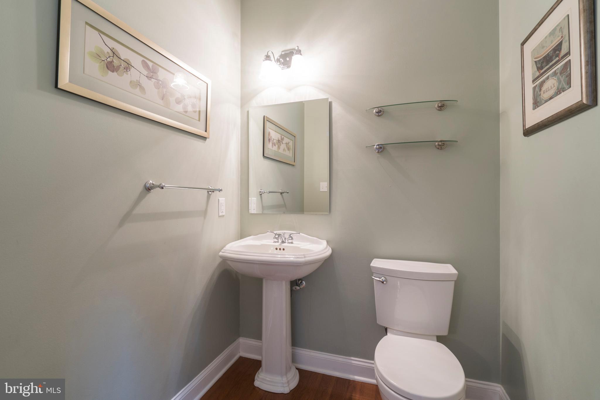 1615 Manley Road West Chester, PA 19380 - Photo 10 of 43 Powder Room