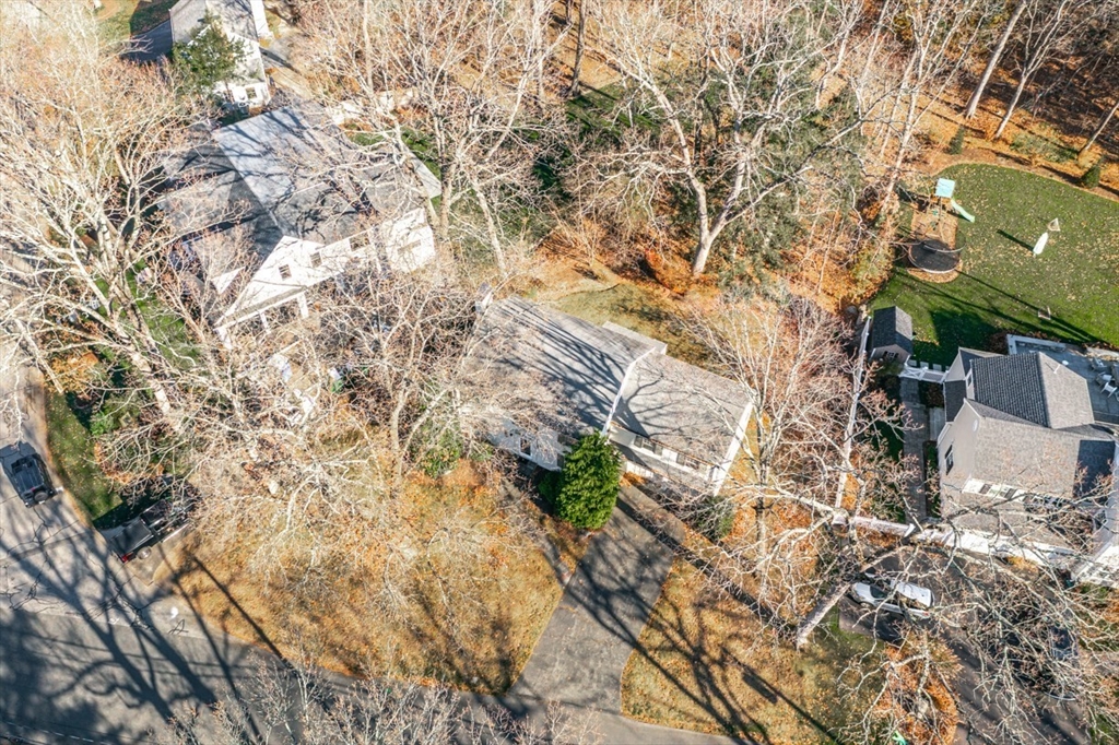 40 Radcliffe Road Wellesley, MA 02482 - Photo 29 of 34
